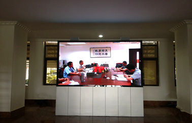 SMD 2121 P4 Indoor Fleksibel Led Screen, 1 / 16constant Mengemudi Untuk Ruang Rapat