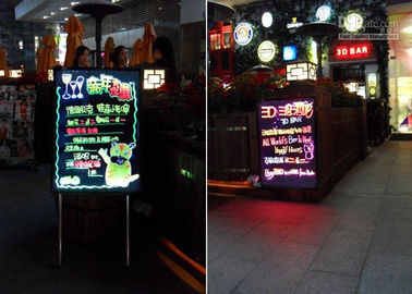 RGB perubahan sihir sparkle LED Menulis Dewan luar / dalam 7 warna dipimpin tanda-tanda