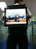 Ponsel Supermarket 22 &quot;Backpack Digital Penayangan Iklan / Outdoor Digital Signage